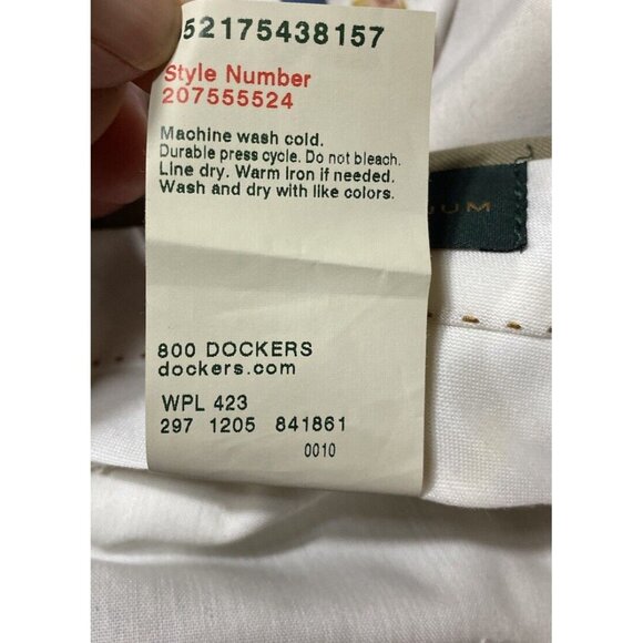 NWT Dockers Dress Pants Men's 36x30 Khaki Pleated Cuffs Blended Wool Relaxed Fit - Picture 7 of 9